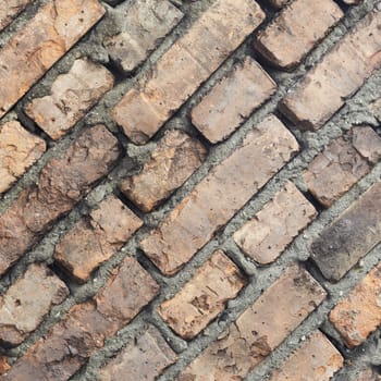 Structure of a brick brown wall on a diagonal in a square