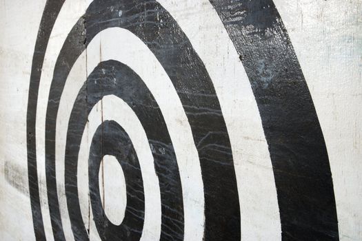 Black and white bullseye target.