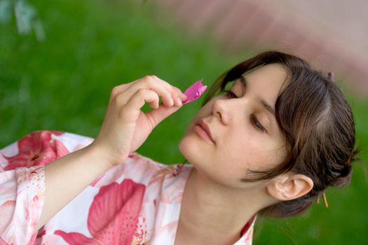 Girl in a pink yukata in the park
