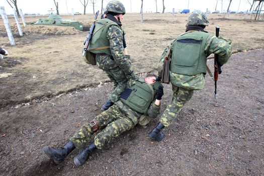 UkrPolBat Ukrainian-Polish battalion peacekeeper during the military exercises in Velykopolovetsk combined arms training area in Kyiv March 13, 2008. Ukraine