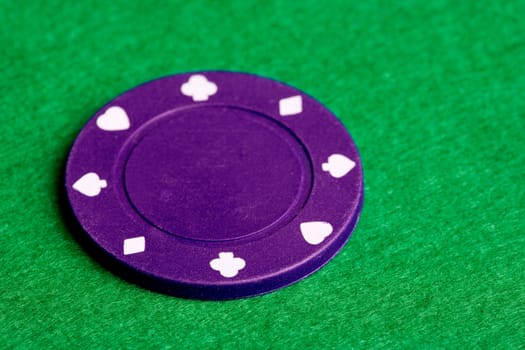 A $500 purple poker chip