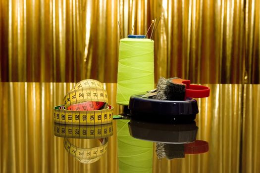 Spools of threads standing on the table