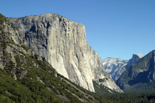 El Capitan is one of the magnificent mountains in Yosemite.