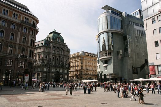 Vienna city centre - Stephansplatz. Lots of tourists walking.