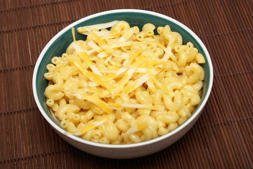 A fresh bowl of creamy mac and cheese.