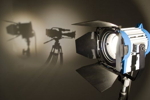 Searchlight and silhouette of the chamber.