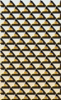 construction of pyramids one up to the others whit shadows