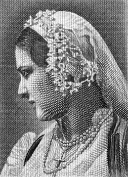 Woman in national costume on 1000 Drachmai 1939 banknote from Greece