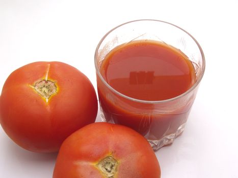 tomatos and tomato juice