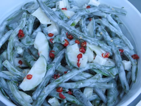 green beans and cucumber salad