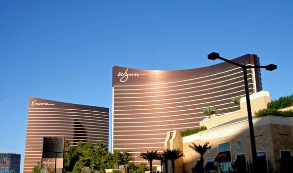 A exterior shot of the Wynn & Encore casino and hotel in Las Vegas