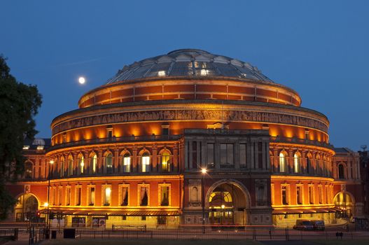 Front entrance to the Royal Albert Hall at Dusk.