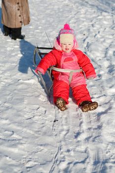 child and Sledges