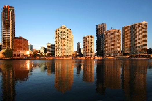 Brisbane city by the river