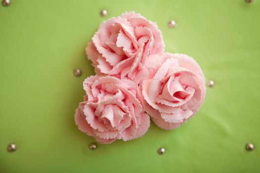 flowers on the top of the cake