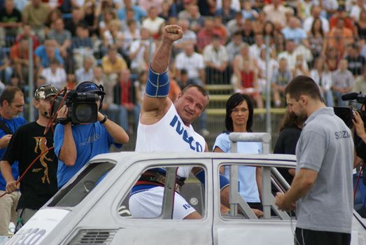 Strong Man, the championship of Poland, Skierniewice City, 05 of august 2007