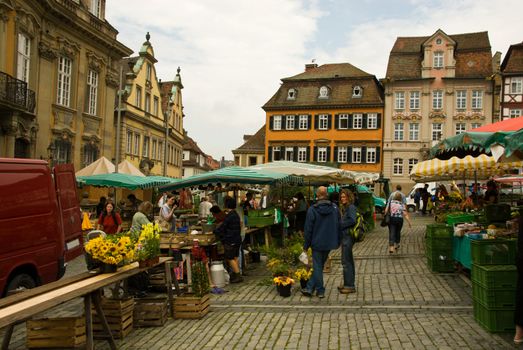 Farmer's market, Schw�bisch Hall, Germany