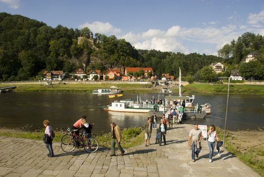 Elbe river and town of Rathen in S�chsesche Sweiz, germany