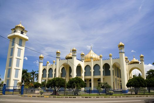 Image of an old mosque in Malaysia.