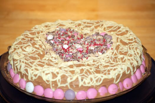 heartshaped cake decorations