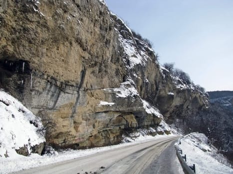 Rock, winter; snow; road; relief; nature; landscape; frost; journey; mountain landscape; sky; background; type; beauty; Caucasus