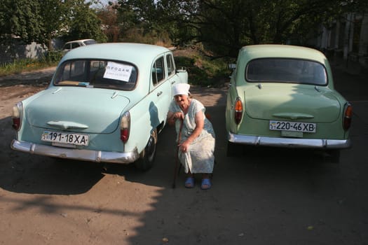 Ukraine Kharkov sale of a retro of automobiles in old street 26 08 2008