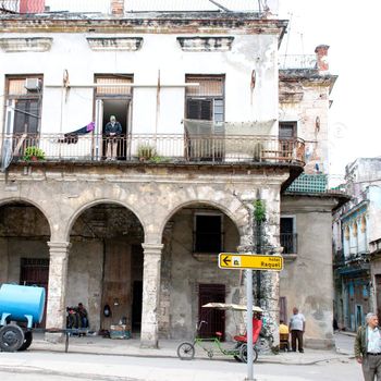 Street scenes of Navana, Cuba