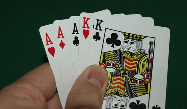 full hous hand with aces and kings