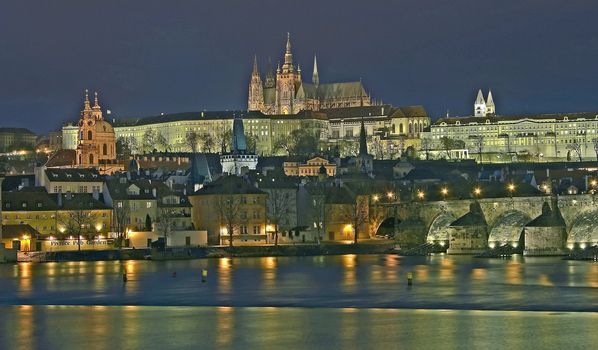 Night view to Prague castle 