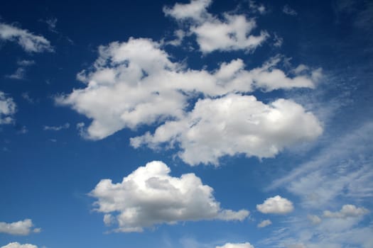 blue sky with a blue cumulluss