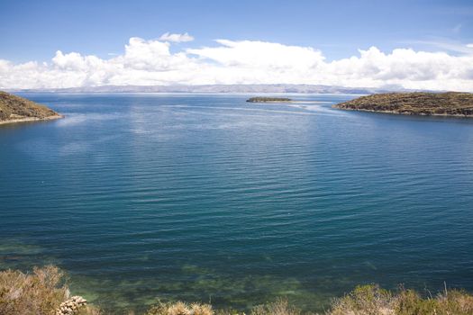 Situated on the Bolivian side of the lake with regular boat links to the Bolivian town of Copacabana, Isla del Sol ("Island of the sun") is one of the lake's largest islands.