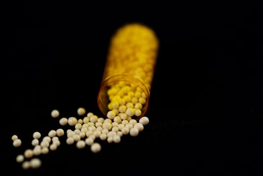 pictures of capsule pills showing the medicine inside it