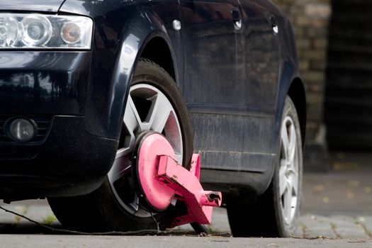 Clamped black car