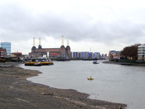 London Battersea powerstation abandoned factory