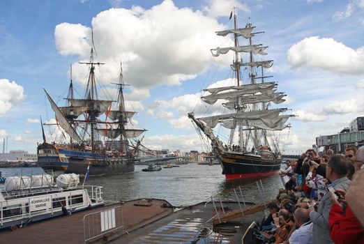 AMSTERDAM, AUGUST 19, 2010: Tall ship 'Stad Amsterdam' and Swedish ship 'Gothborg at Sail 2010 in Amsterdam, Holland on august 19, 2010