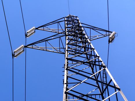 Electric transmission line tower