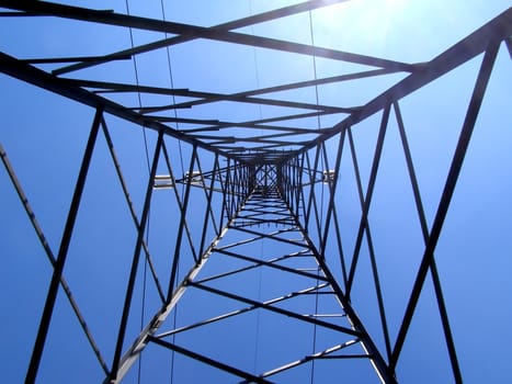 Electric transmission line tower