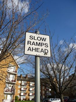 A slow ramp warning sign.