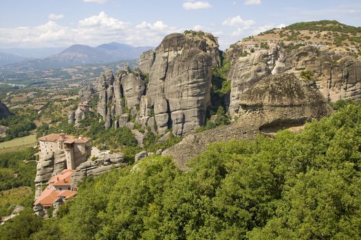 The Met�ora ("suspended rocks", "suspended in the air" or "in the heavens above") is one of the largest and most important complexes of Eastern Orthodox monasteries in Greece.