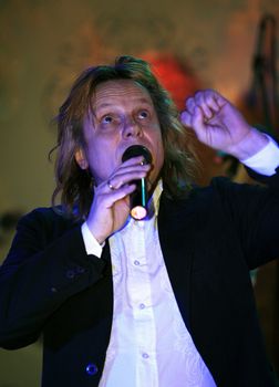 MOSCOW - DEC 25 : Russian singer and musician Victor Saltykov during a show in Moscow in December 25, 2008. 