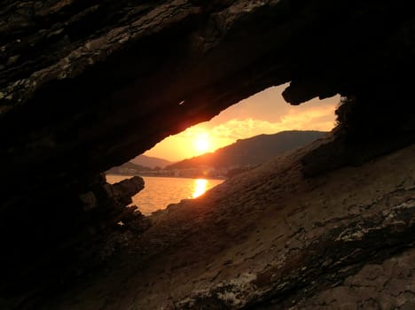 Sunset rock frame           