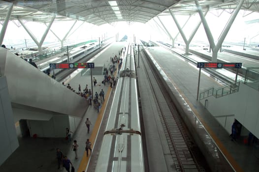 GUANGZHOU, CHINA - SEPTEMBER 29: Guangzhou South Railway Station for high-speed trains on September 29, 2010. Station operates 32 trains daily, has 28 platforms, serves 200000 passengers per day.