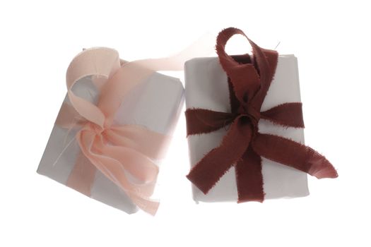 Two gift boxs whit ribbons