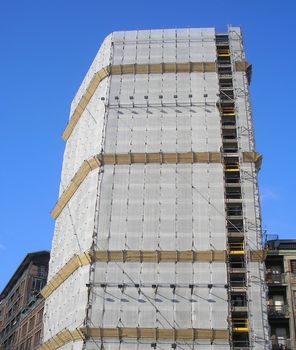 Provisional temporary scaffold for construction works in building site