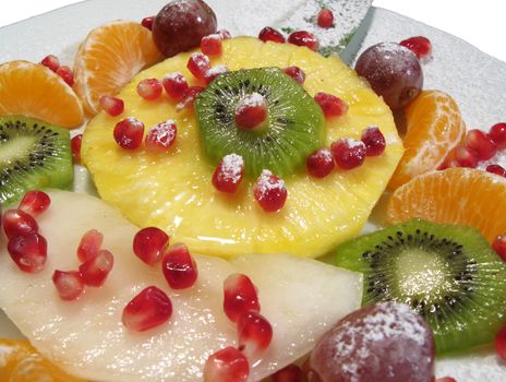 Fresh fruits ready to serve.