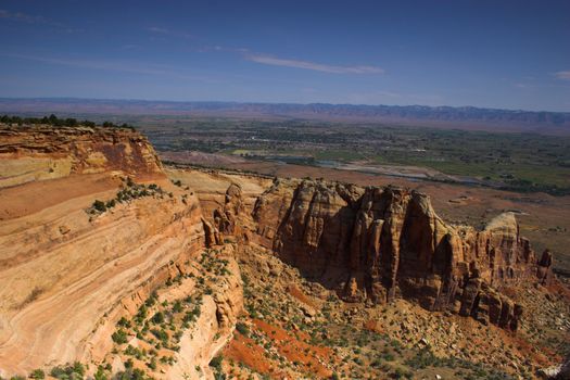 Landscapes of Colorado National Monument and surroundings