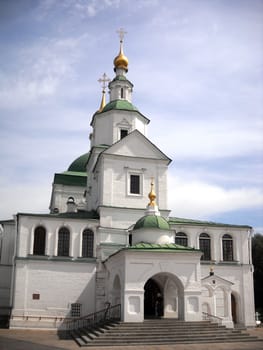 Church; Pokrovsk; a cathedral; Moscow; summer; a temple; Christianity; red; the area; domes; a monument      