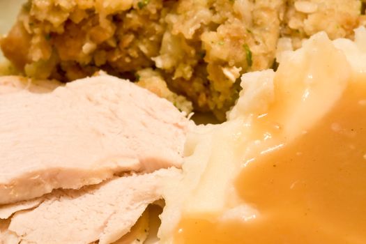 turkey mashed potatoes stuffing and gravy no pepper