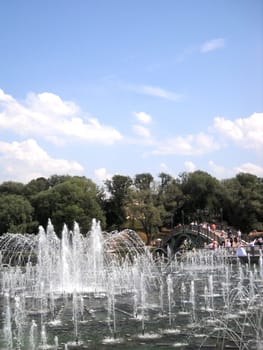 Fountain, water, reservoir, stream, moisture, walk, park, square, pressure, splashes, city, Moscow         