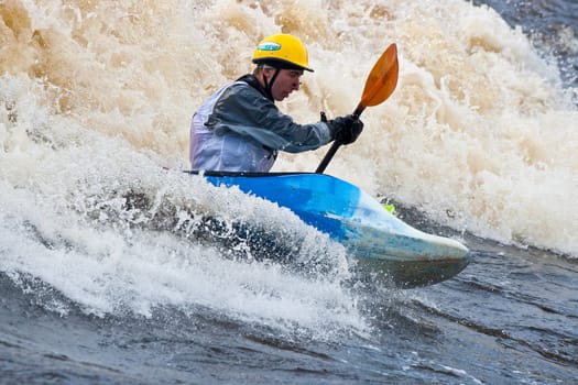 Kayak freestyle on whitewater, Russia, Msta, may 2010